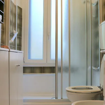Apartamento San Lorenzo HOME - 6 People Milán
